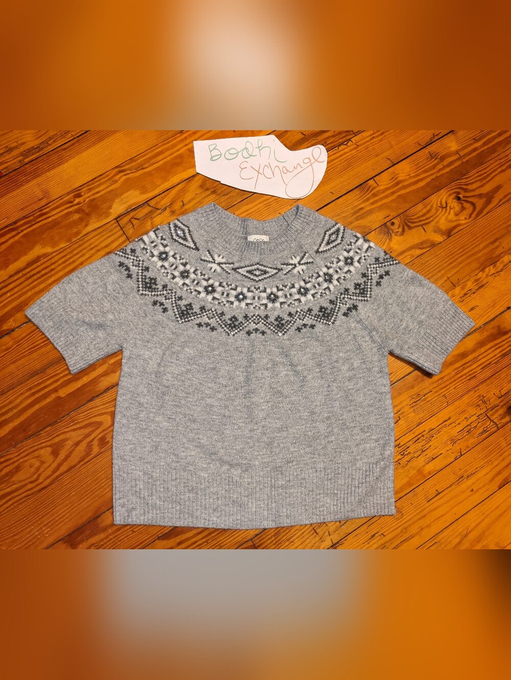 CECE Sz. M Ladies Light Gray Fair Isle Yoke Short Sleeve Sweater